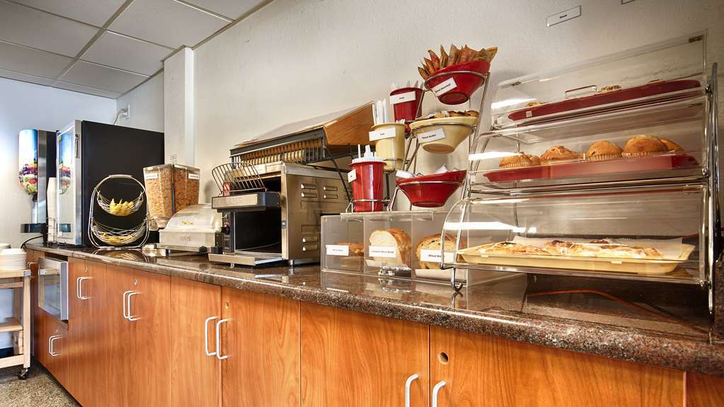 Red Roof Inn Morton Grove Restaurant photo